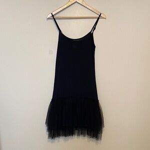 Chic Black Tulle Hem Mini Dress